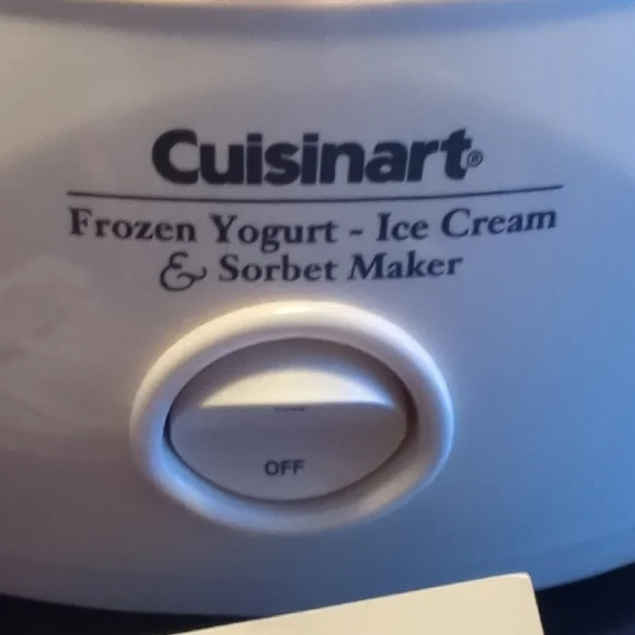 Cuisinart White Ice Cream, Yogurt and Sorbet Maker - Picture 2 of 6